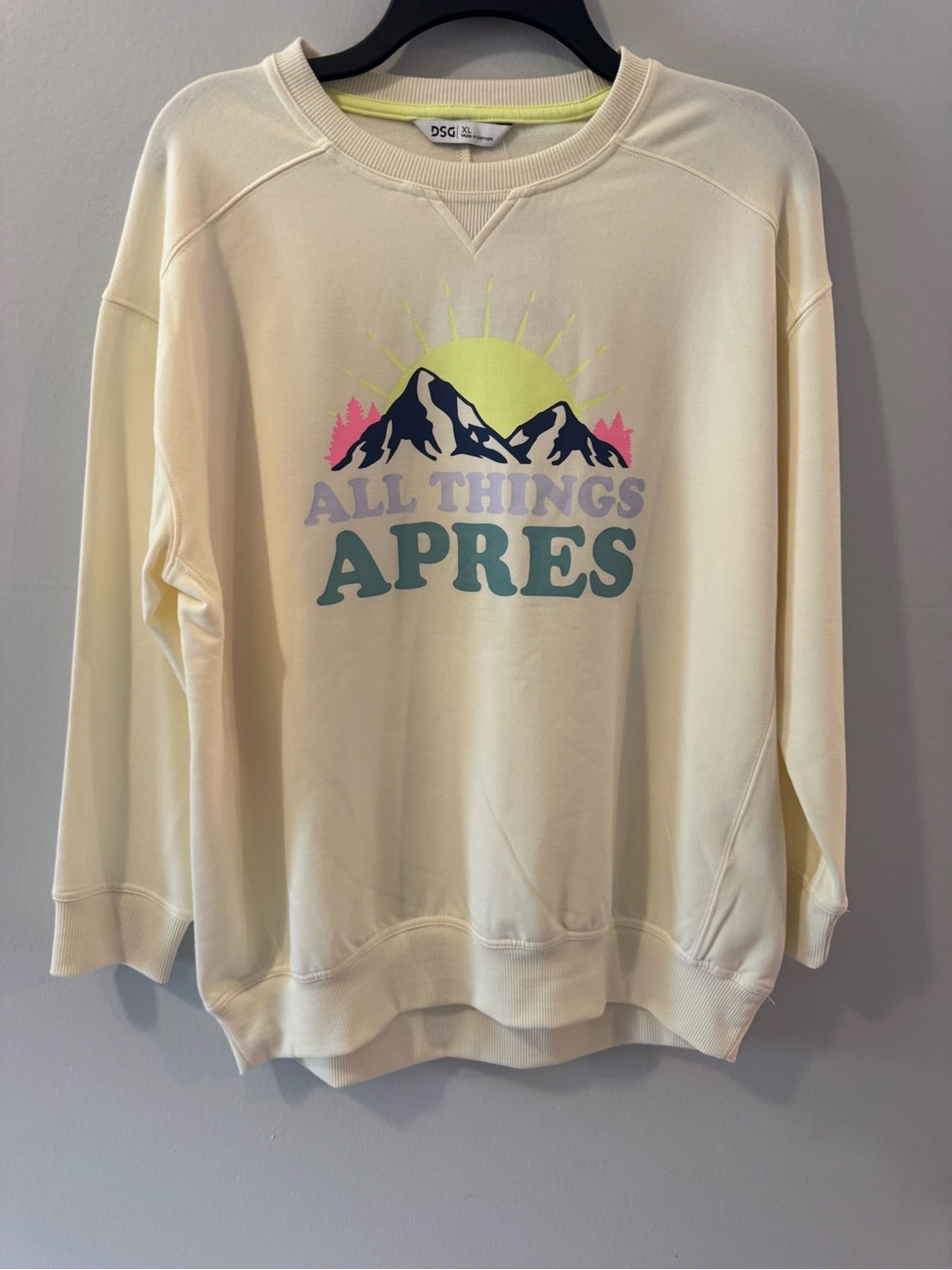 DSG Girls Cream Sweatshirt with Neon Yellow Trim XL NWT